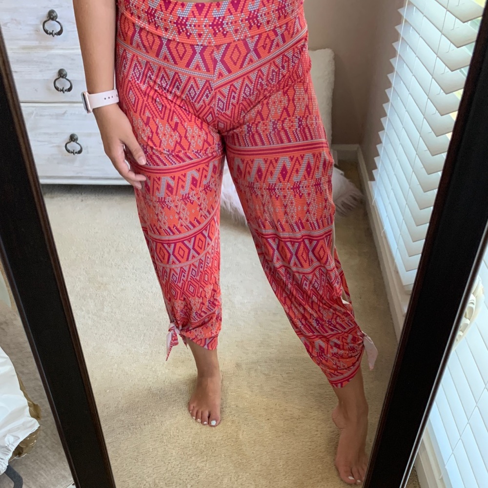 Onzie gypsy style workout pants